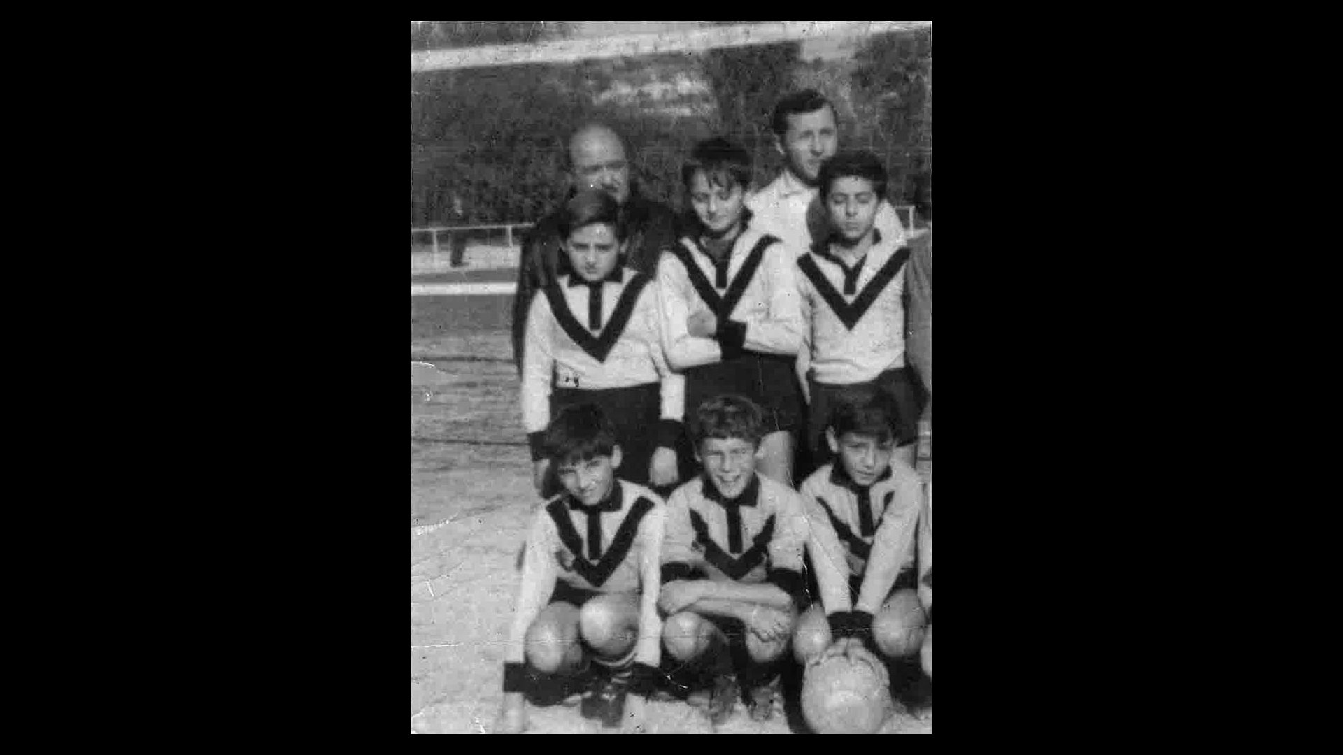 Demi-équipe pupille du SMUC aux alentours de 1964 